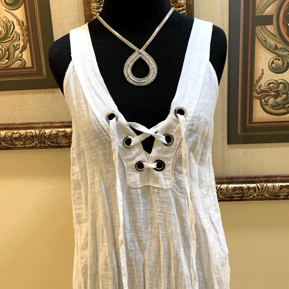 Laura Gotti white linen maxi dress with front tie